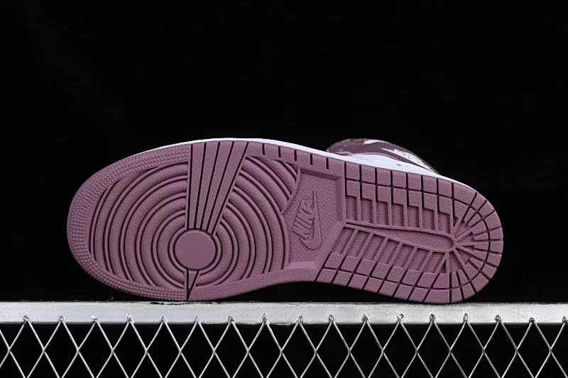 All categories Air Jordan Jordan series basketball shoes Air Jordan 1 High pure original Air Jordan 1 Retro High "Sky J Mauve" AJ1 Joe 1 violet color DZ5485-105